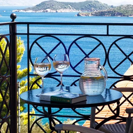 Fiorella Sea View Aparthotel Megali Ammos (Skiathos)