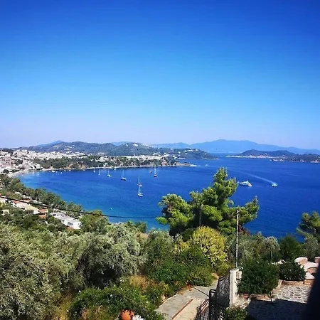 Aparthotel Fiorella Sea View