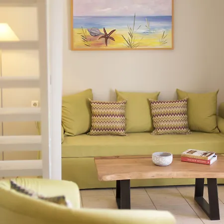 Fiorella Sea View 公寓式酒店 4*