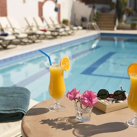 Fiorella Sea View 4* Megali Ammos (Skiathos)