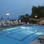 Fiorella Sea View Appart hôtel