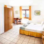Appart hôtel Fiorella Sea View 4*
