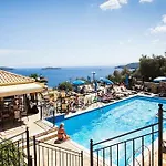 Appart hôtel Fiorella Sea View 4*