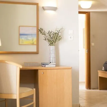 Fiorella Sea View 4* Megali Ammos (Skiathos)