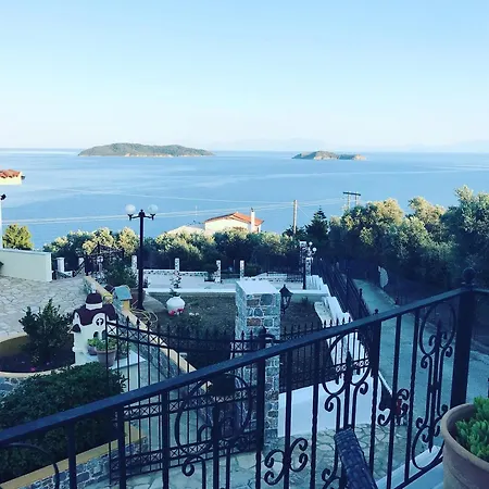 Fiorella Sea View 4* Megali Ammos (Skiathos)