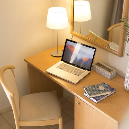 Fiorella Sea View 4* Megali Ammos (Skiathos)