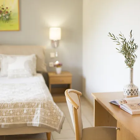 Fiorella Sea View شقة فندقية شاطئ ميغالي أموس