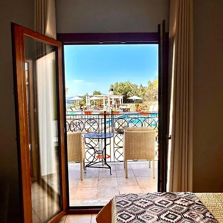 Fiorella Sea View