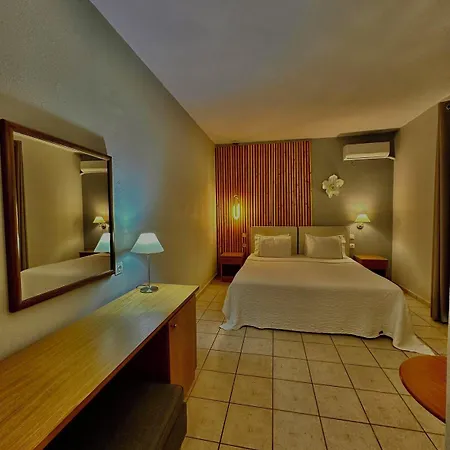 Aparthotel Fiorella Sea View