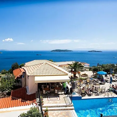 Aparthotel Fiorella Sea View 4*