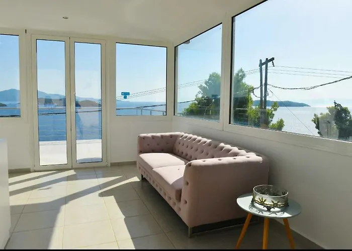 Fiorella Sea View 4* 梅加利阿莫斯