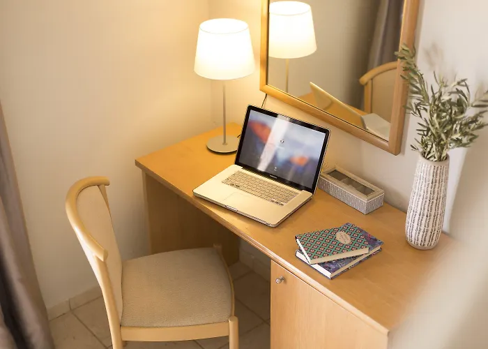 Fiorella Sea View 4* 梅加利阿莫斯