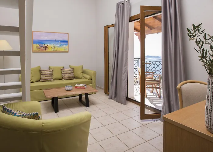 Fiorella Sea View 4* 梅加利阿莫斯