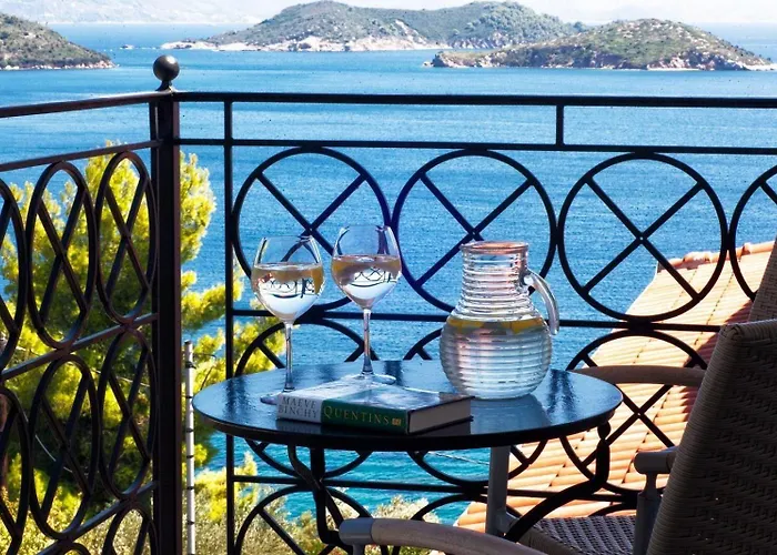 公寓式酒店 Fiorella Sea View