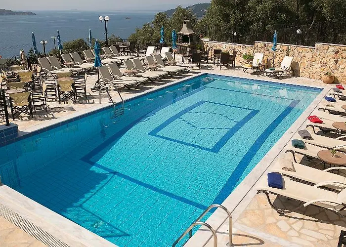 Fiorella Sea View 4*