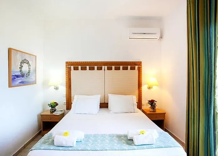 Fiorella Sea View 4* 梅加利阿莫斯