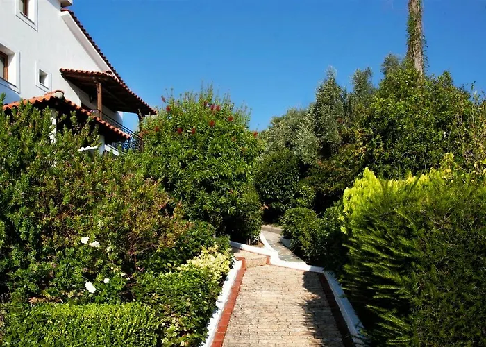 Fiorella Sea View 公寓式酒店