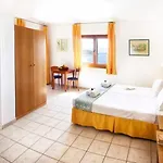 Fiorella Sea View Aparthotel 4*