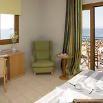 Aparthotel Fiorella Sea View 4*
