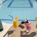 Aparthotel Fiorella Sea View