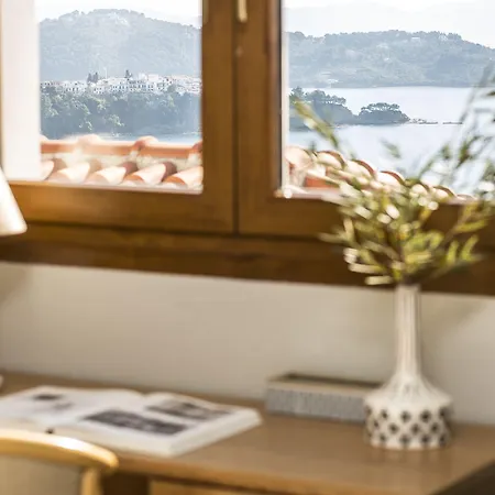 Fiorella Sea View 4* Megali Ammos (Skiathos)