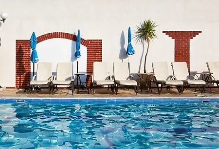 Fiorella Sea View 4* Megali Ammos (Skiathos)