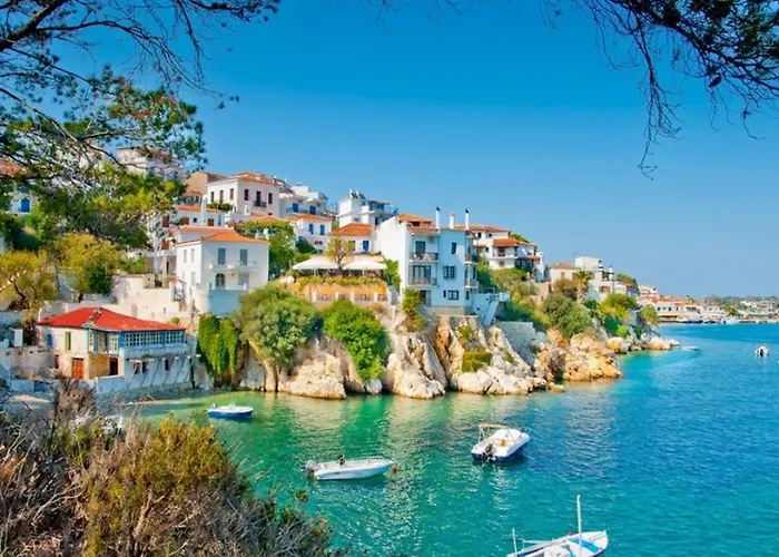 Fiorella Sea View Aparthotel 4*